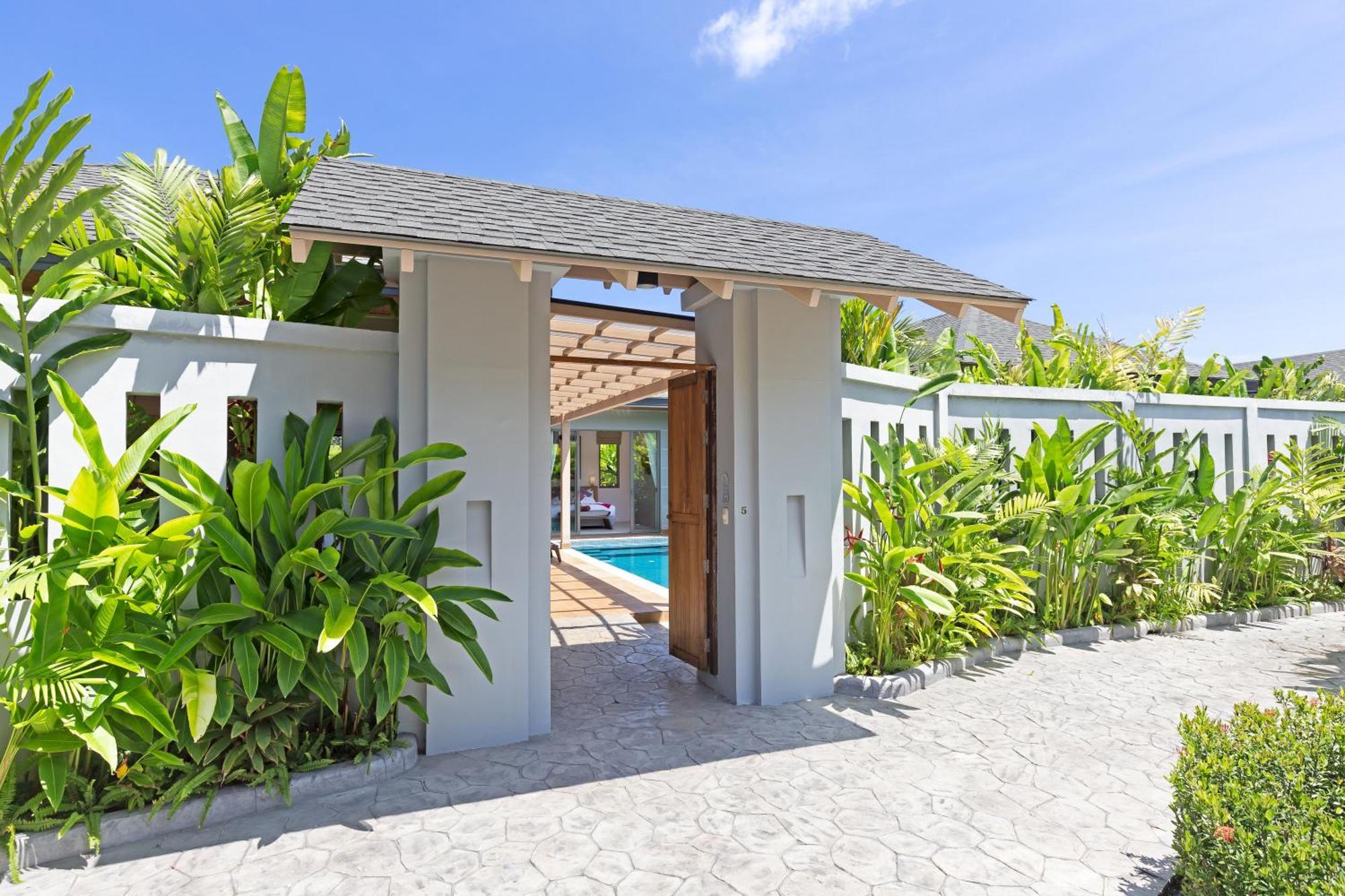 Private Resort Boutique Villa Dalaa 5 With Eco Pool, Near หาดกมลา ภายนอก รูปภาพ